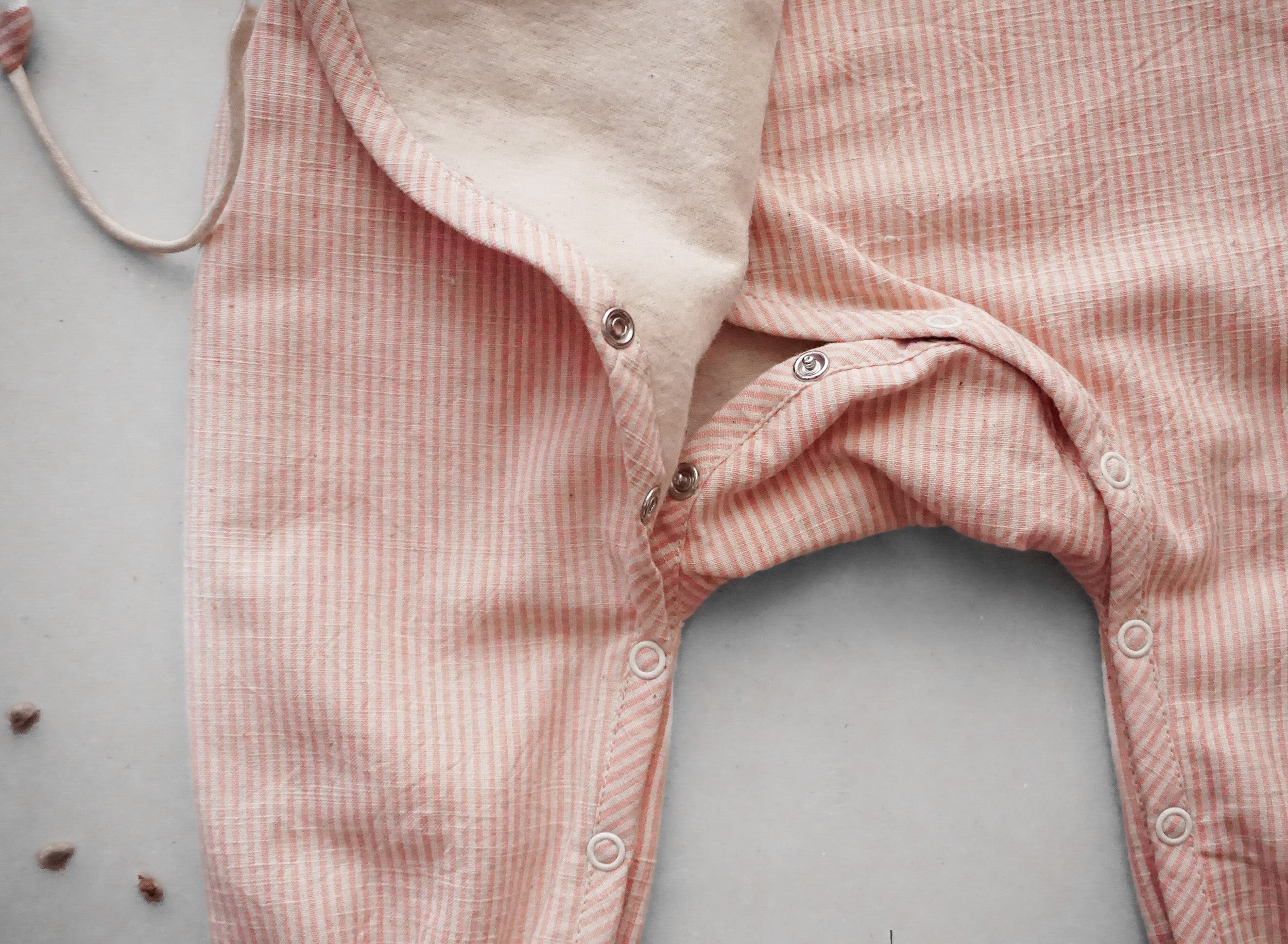 Snuggle up Winter Comfort-Suit - Pink & Off white stripes