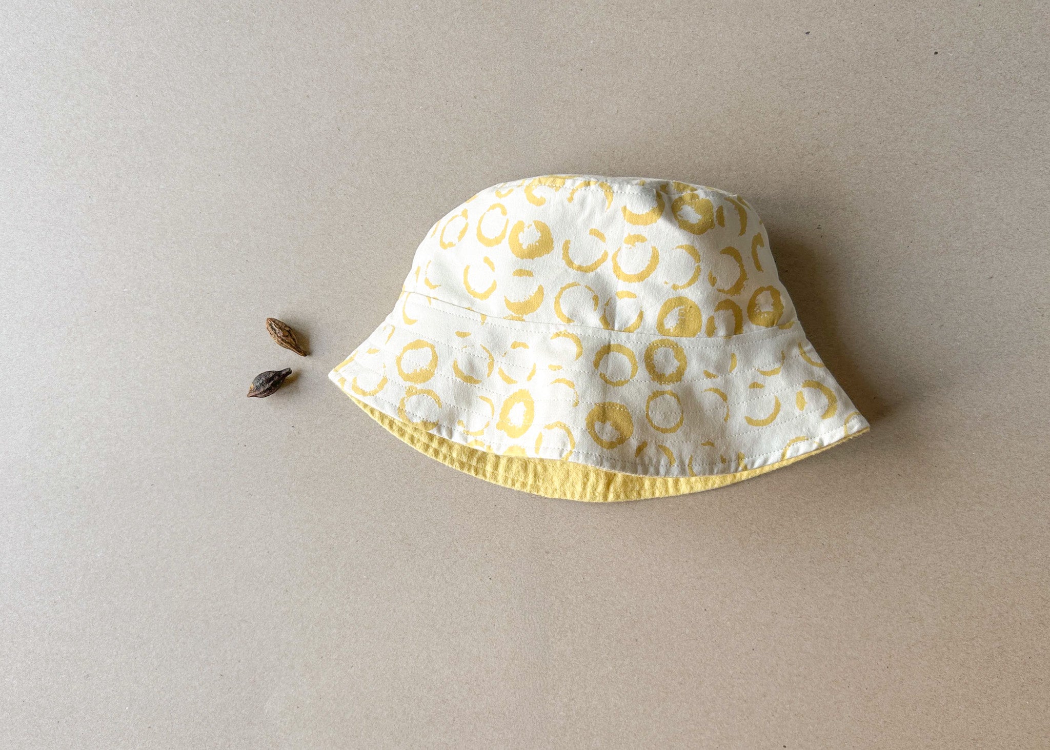 Bucket_Hat_Luna_01_-_low_res-2.jpg