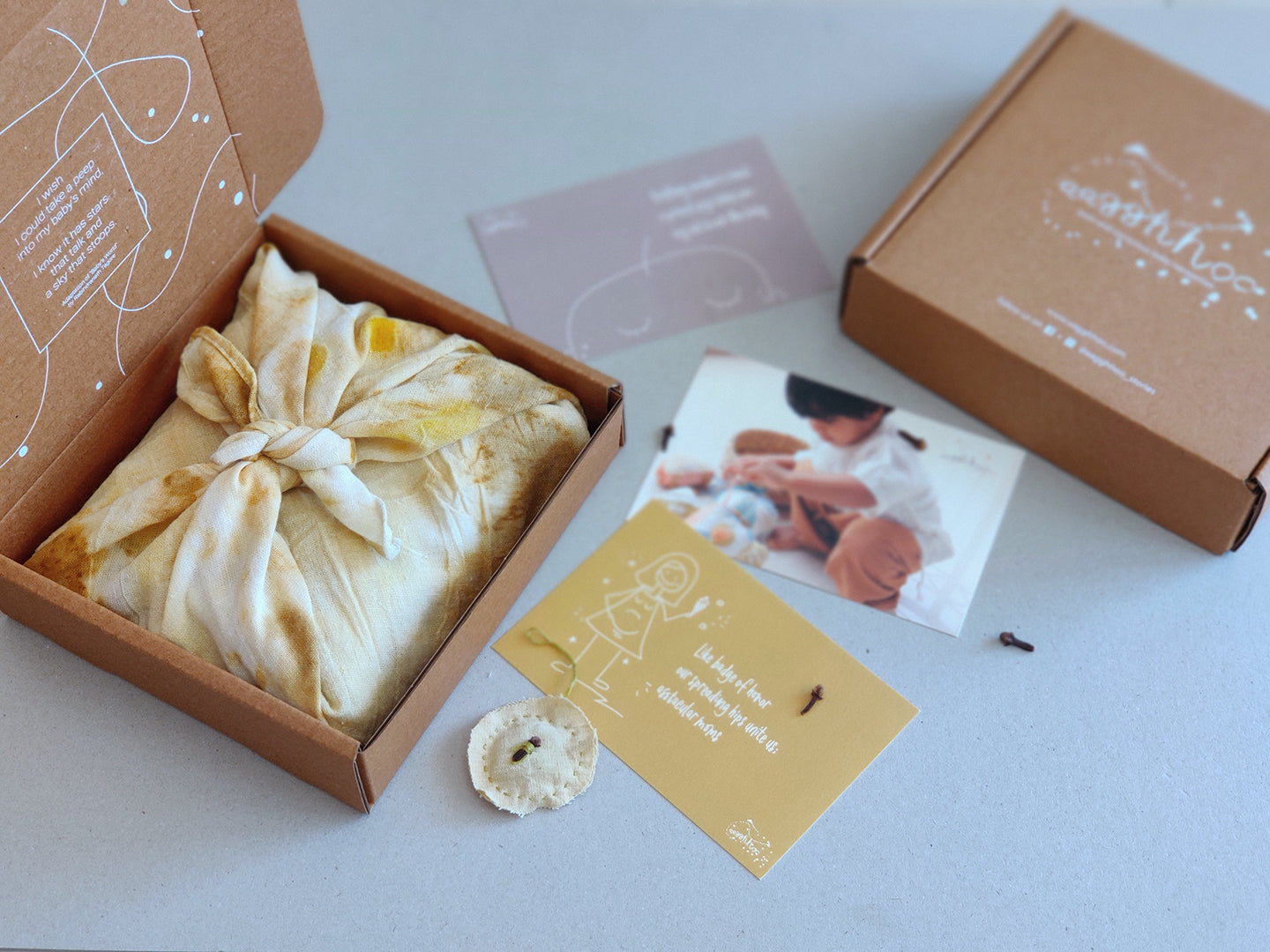 Humming Dots - Organic & Natural Dye - Newborn Baby Homecoming Gift Bundle - Set of 3