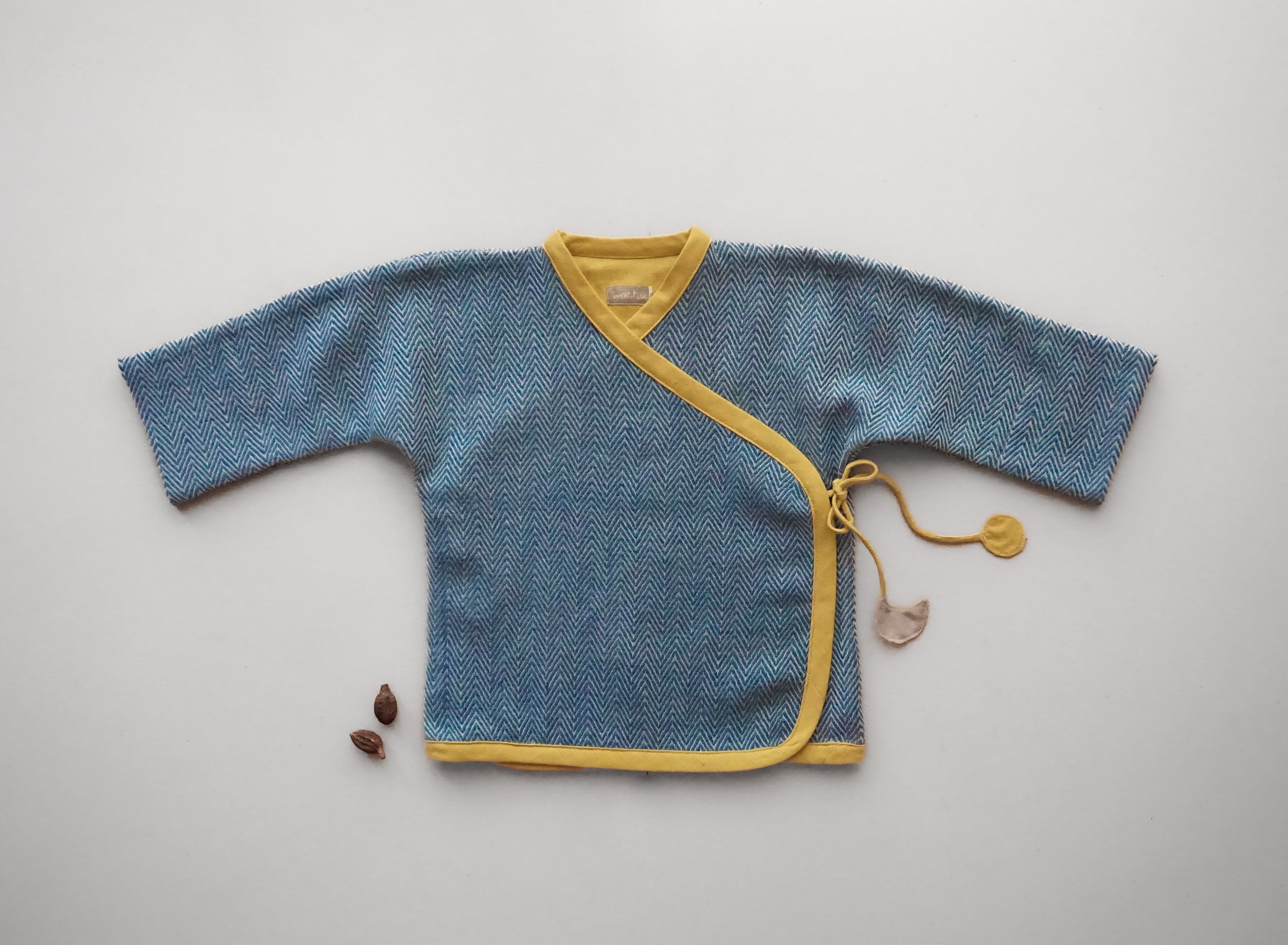 Vintage Wool Wrap - Baby Sweater - Indigo Blue