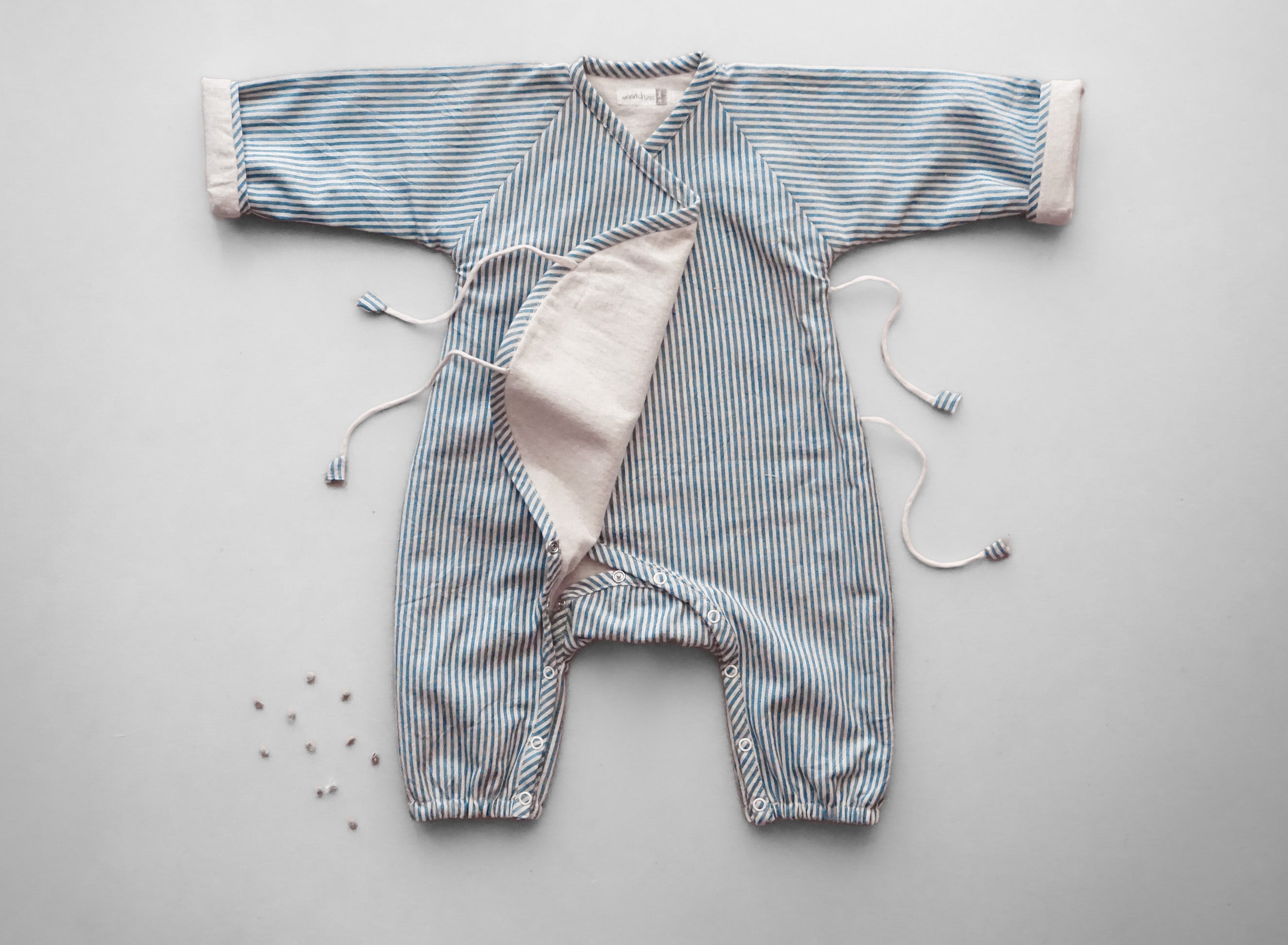 Snuggle up Winter Comfort-Suit - Blue & Off white stripes