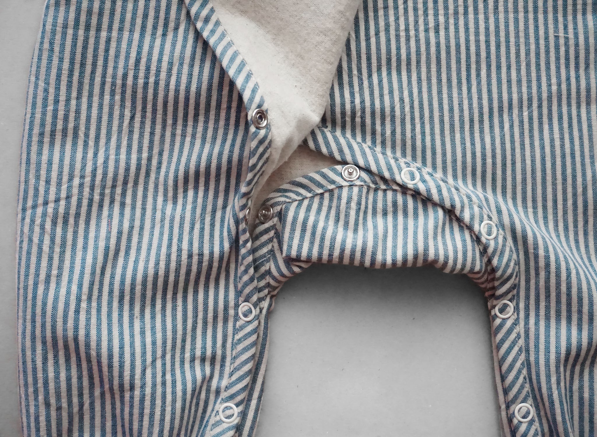 Snuggle up Winter Comfort-Suit - Blue & Off white stripes