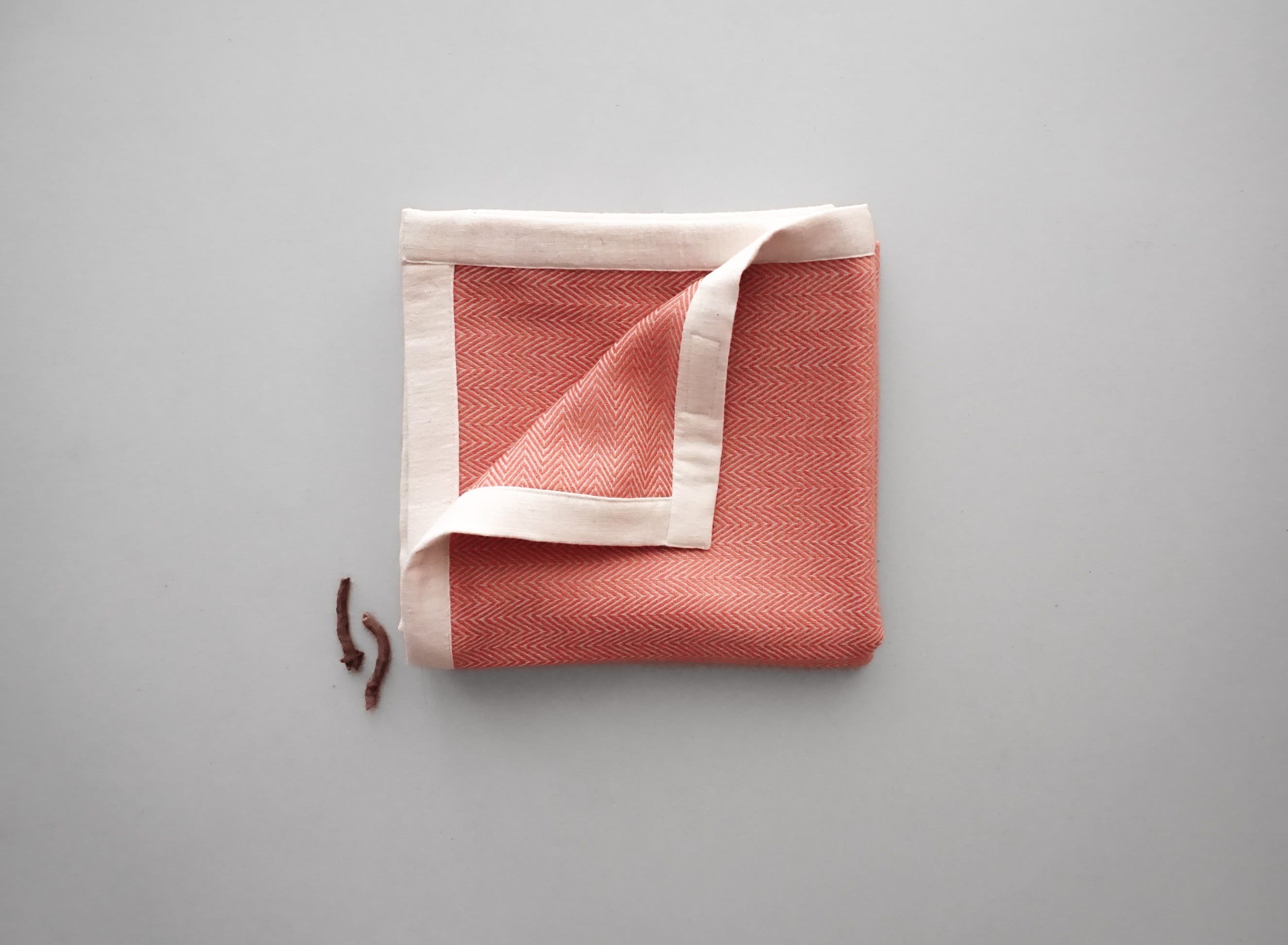 Vintage Sheep Wool Baby Blanket - Red & Off White