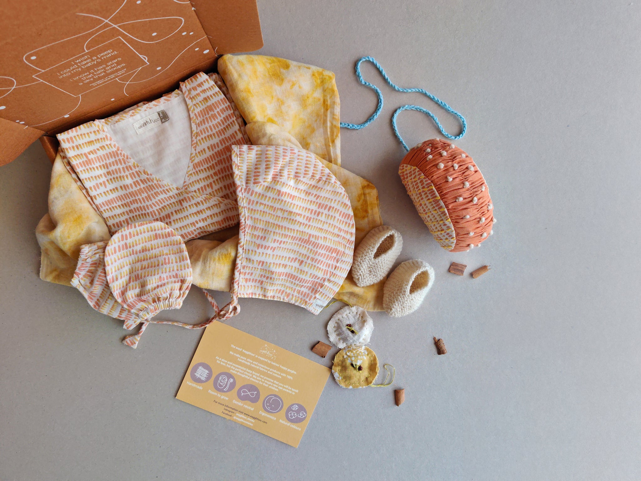 Soak - Organic & Natural Dye - Newborn Baby Homecoming Gift Bundle - Set of 5