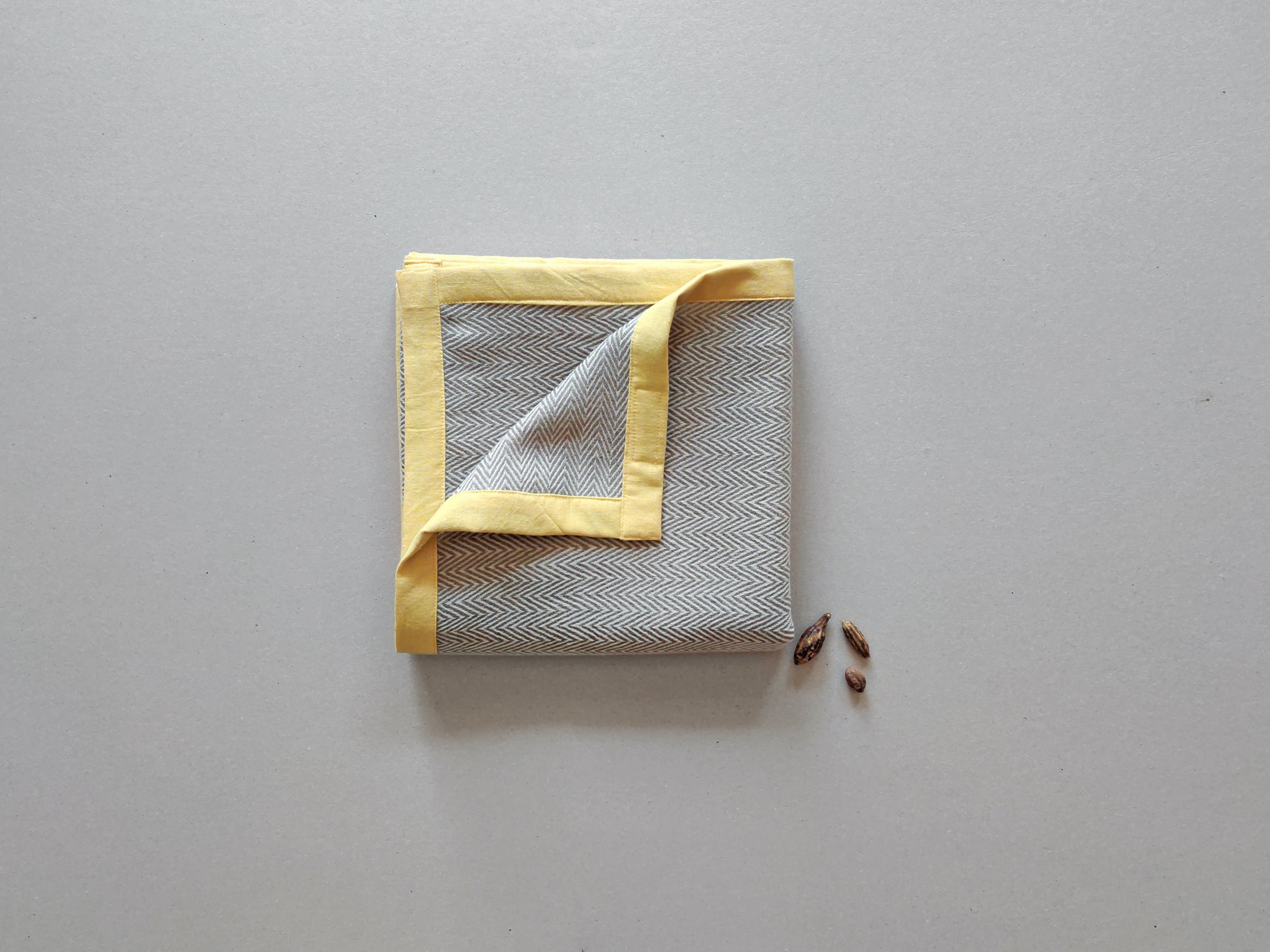 Vintage Sheep Wool Baby Blanket - Grey & Off White