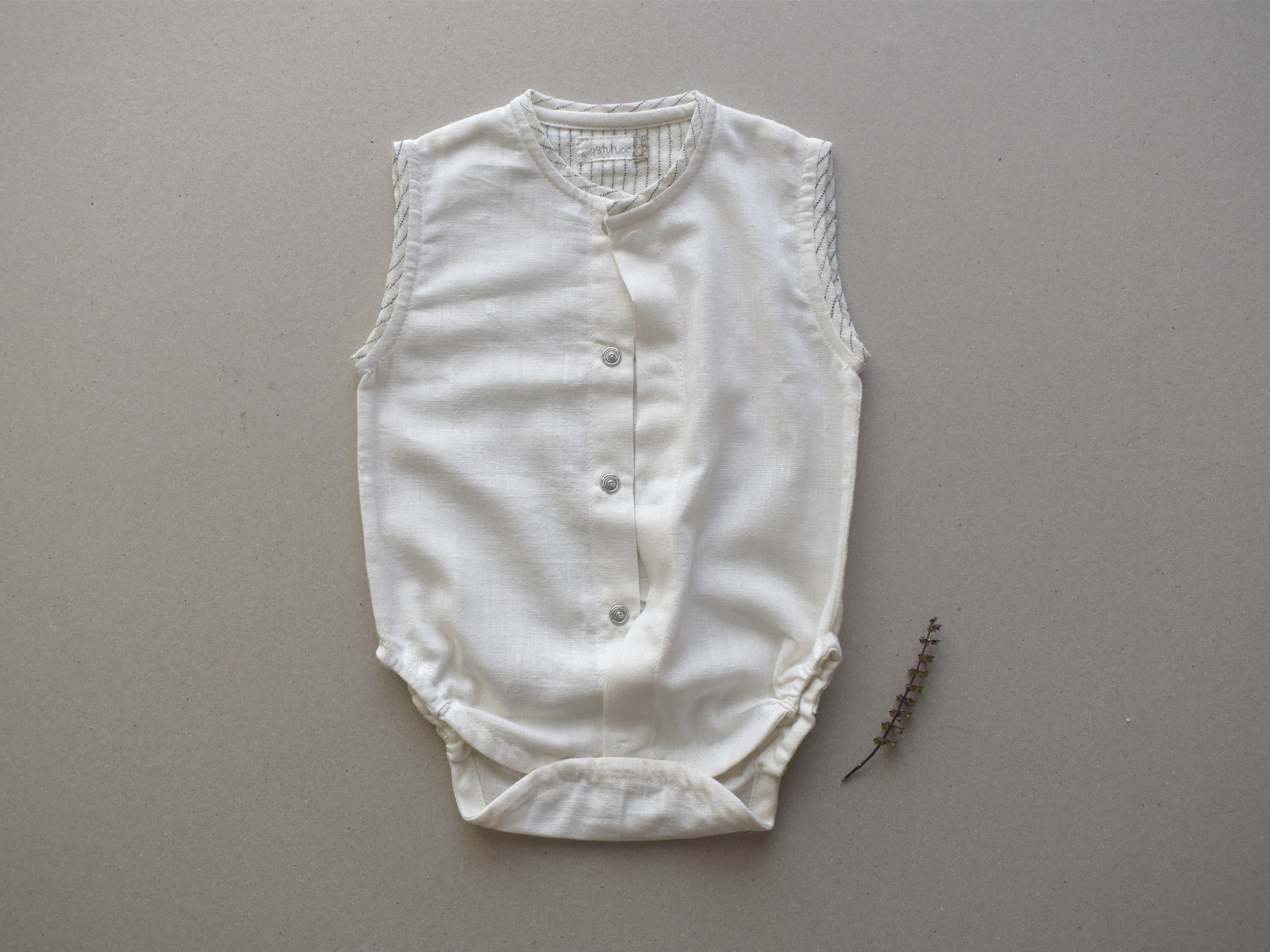 Shiroi Baby Onesie